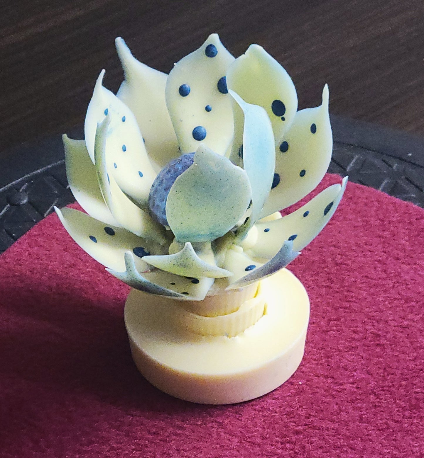 Artistic chocolaterie